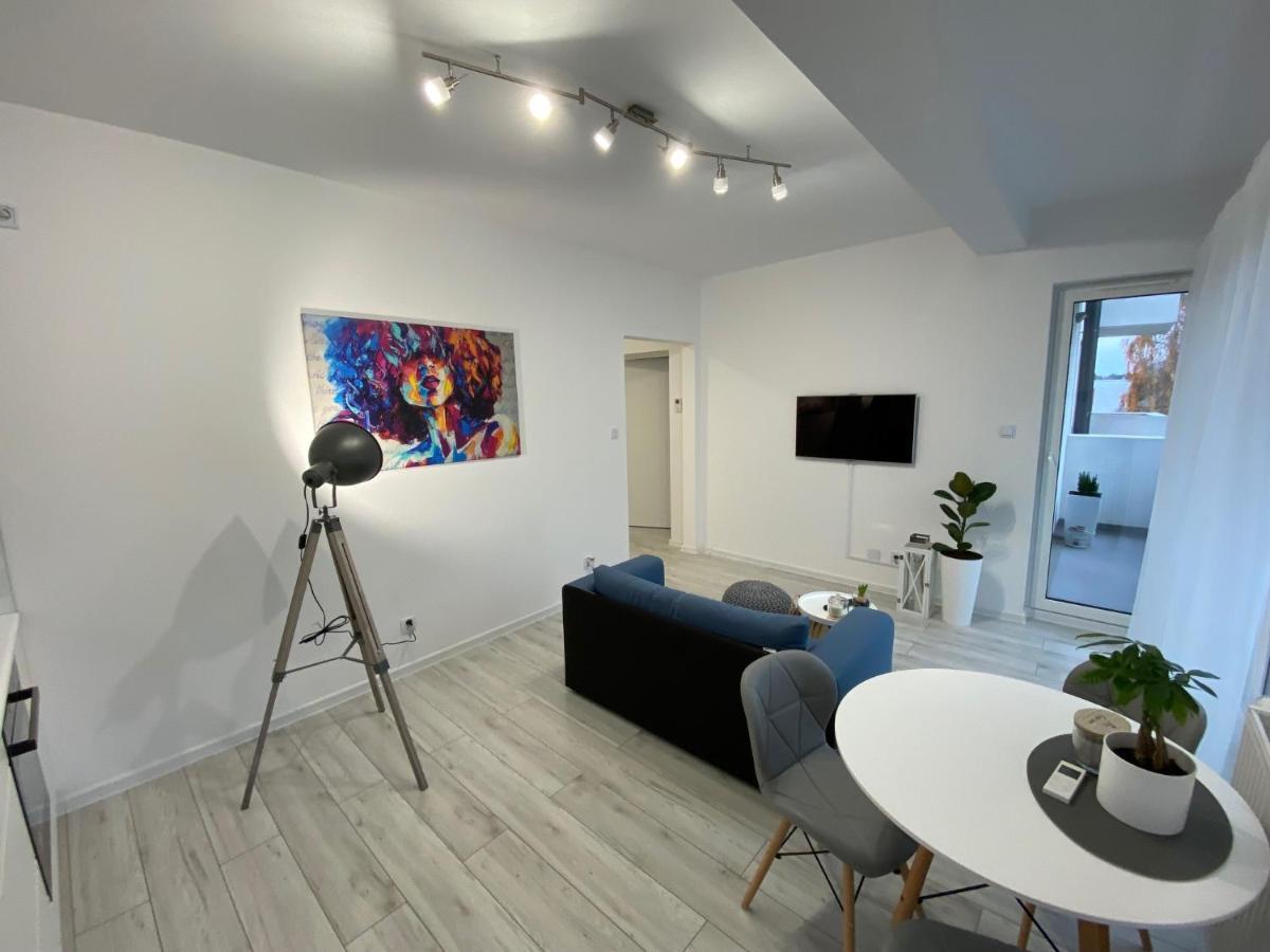 Apartament Nice Stay Lubiń Екстериор снимка